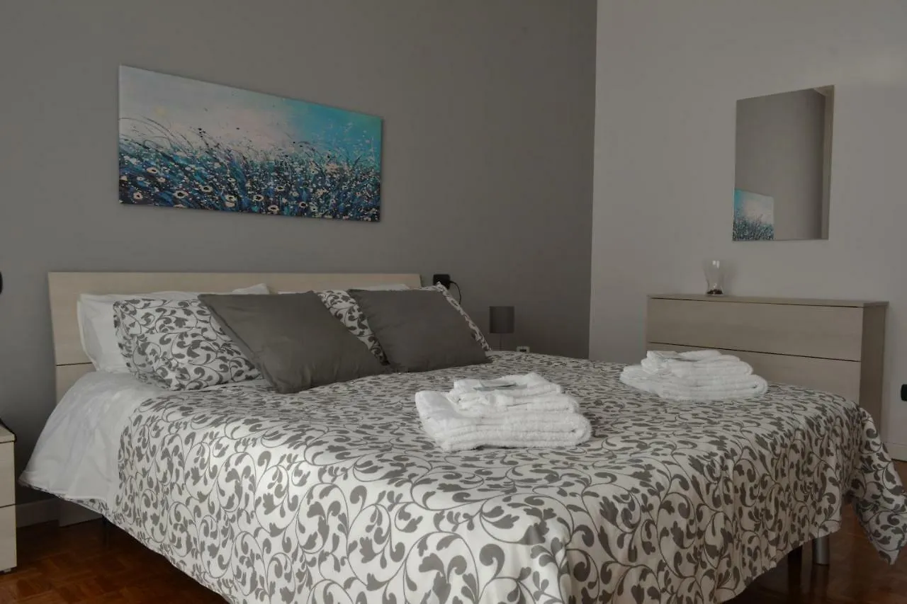 Mm House Apartment Tortona Milão